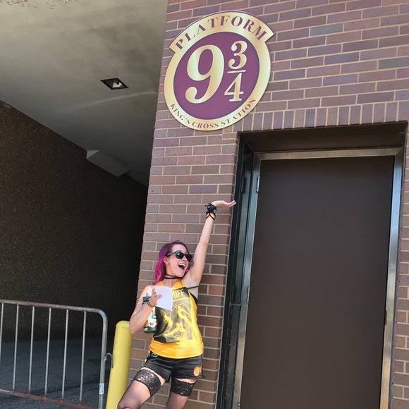 Meet your Posher, Kayla - Picture 15 of 15